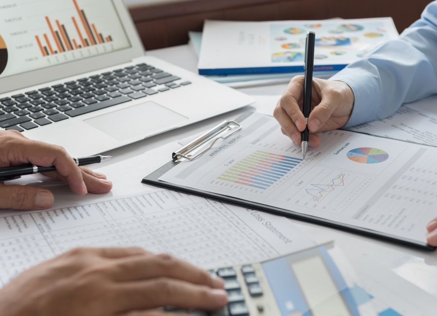 Küresel Ticarette Stratejik Güç ve Uzmanlık