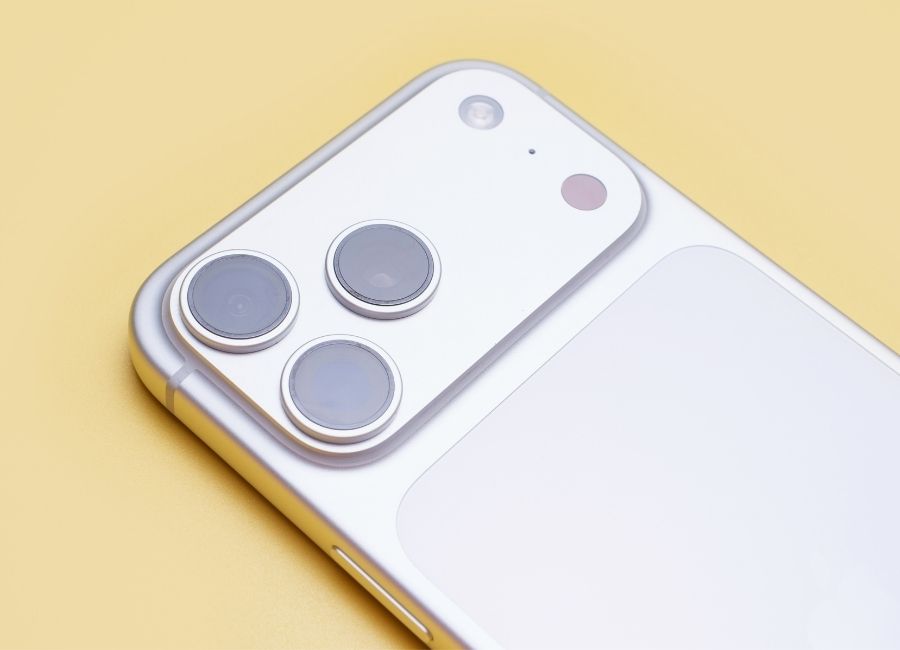 Simple Ways to Unlock Your Smartphone Safely