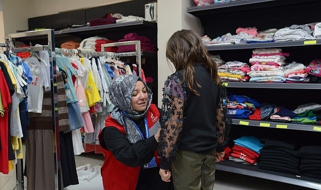 Çocuklara Bayram Sevinci