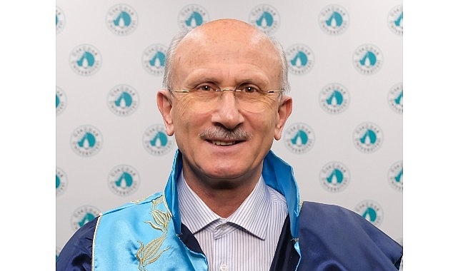 Prof. Dr. Reşat Öngören:  “Peygamberler ve velîler bile Hak ve hakikatle buluşmadan önce yalnızlık yaşıyor!