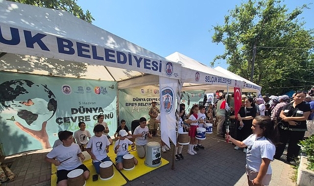 Efes Selçuk'ta Dünya Çevre Günü “Atığını Getir, Hediyeni Götür