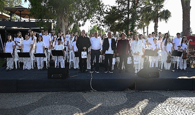 Kemer'de ″Yaza merhaba konseri″