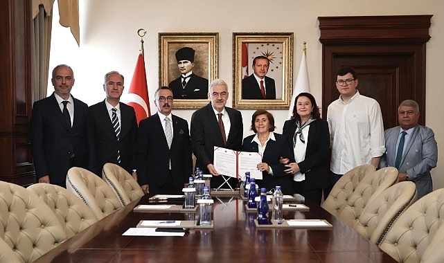 İnegöl'e 7 Birimli Yeni Aile Sağlığı Merkezi İçin Protokol İmzalandı