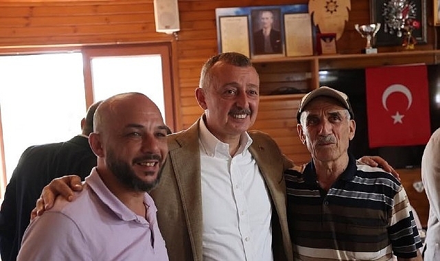 Yörükler'den Başkan Büyükakın'a şiirli karşılama