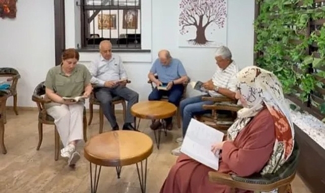 Nöbetçi Kitaphaneler İnegöl'de 7'den 77'ye Her Yaşa Hitap Ediyor