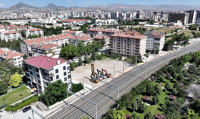 Başkan Altay: “KONYARAY Projesi Kapsamında Demiryolu Caddesi'nde Kesintisiz Bir Ulaşım Koridoru Oluşturuyoruz