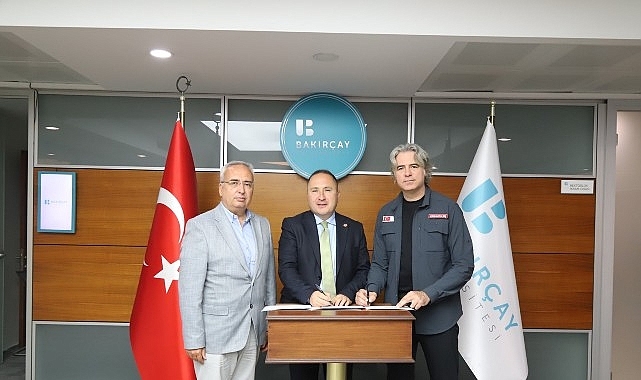 İzmir Bakırçay Üniversitesi ile Türk Kızılay İş Birliğinde ″Kızılay Butik″ Hayata Geçiyor