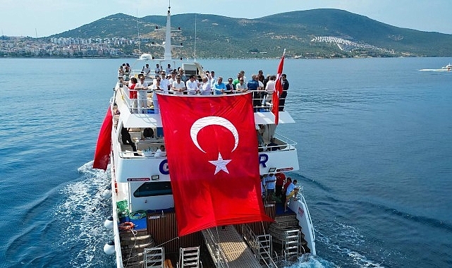 Dikili'de 100. Yıl Coşkusu: Kabotaj Bayramı Büyük Katılımla Kutlandı