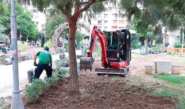 Konak'ın parklarında bakım seferberliği