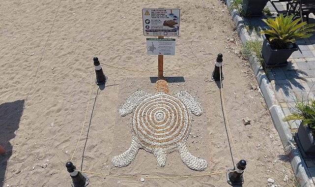 Kemer'de “Dumansız Plaj