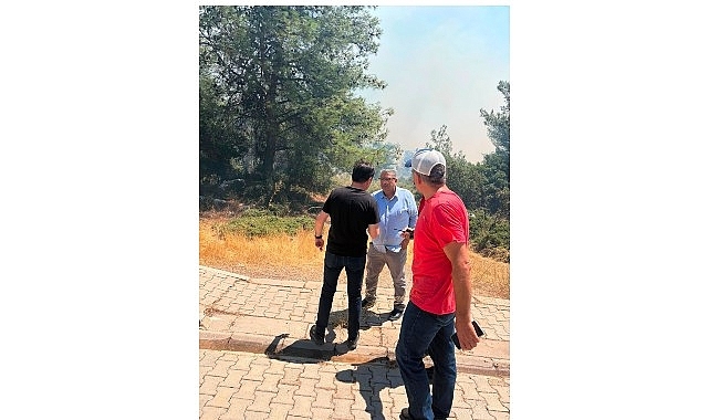 Buca'nın kahramanları yangınla mücadelede aktif rol alıyor