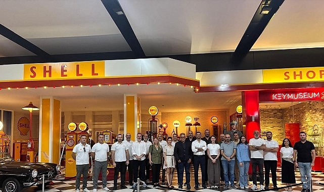 ShellveTurcas Madeni Yağlar, Müşterilerini Otomotiv Tarihine Uzanan Özel Bir Deneyimde Buluşturdu