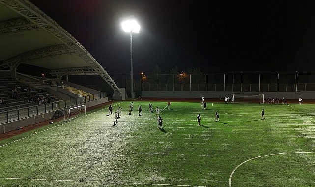Avcılar Belediyesi'nin Futbol Turnuvasında Yarı Final Heyecanı