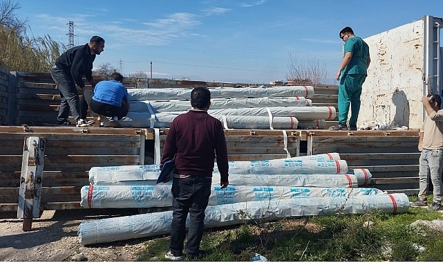 Antalya Büyükşehir Belediyesi afetzede üreticinin yanında