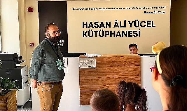 Çocuklar, Hasan Âli Yücel Kütüphanesi'nde gökyüzüne yolculuk yaptı