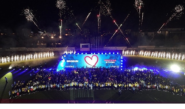 Başkan Altay 2. Spor Okulları Olimpiyatları Açılışında Gençlere Seslendi:  “Kurduğunuz Dostluklar Bütün Madalyalardan Daha Değerlidir