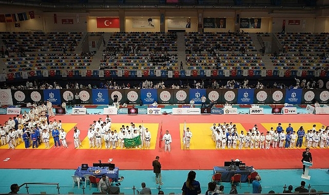 Kocaeli'de sporun her branşına güçlü destek