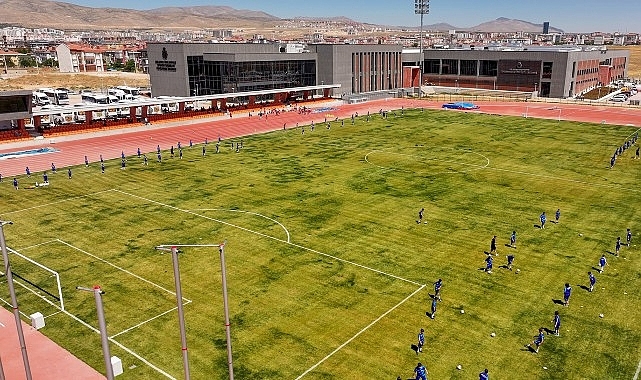 Başkan Altay ve Başkan Pekyatırmacı Selçuklu Belediyesi Sporcu Seçme ve Yetiştirme Merkezi'nde