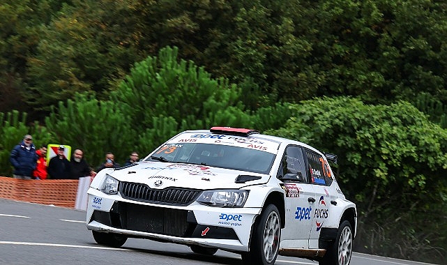 Darlık'ta Yağmur Altında Zorlu Mücadele