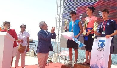 36. Çanakkale Boğazı Wilusa Rotary yüzme yarışları gerçekleşti